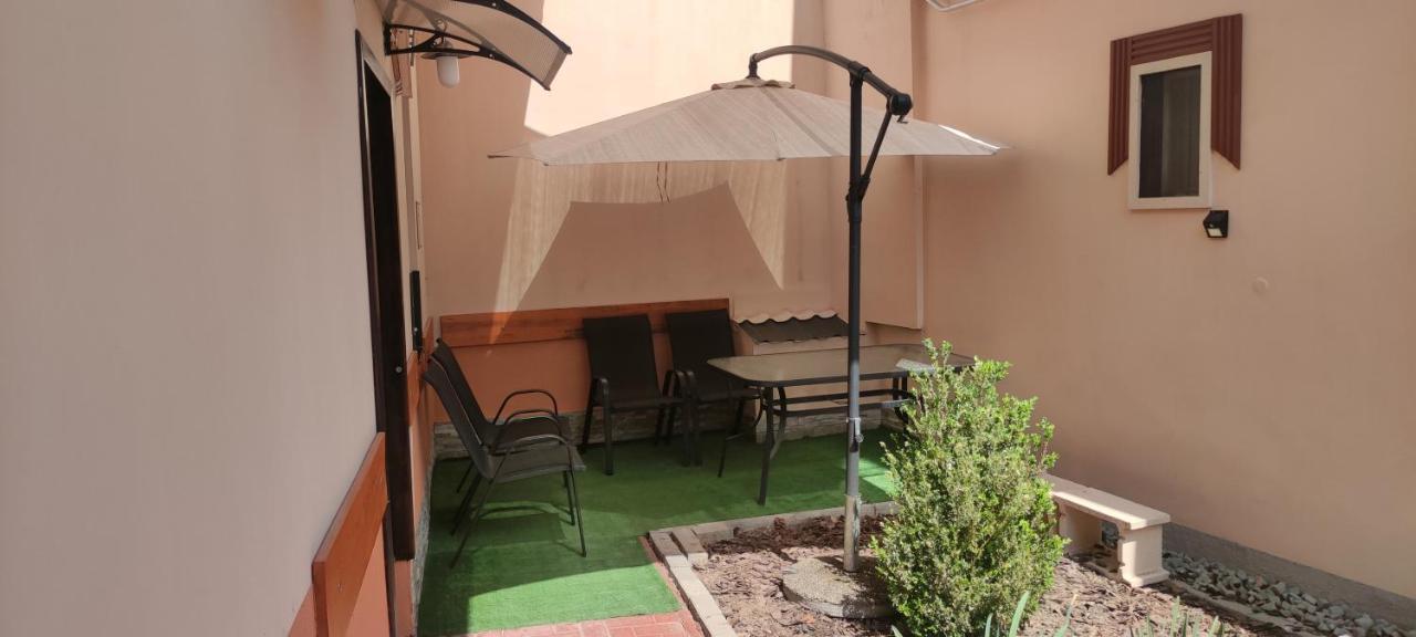 Krisztina Apartman 瑙吉考尼饶 外观 照片
